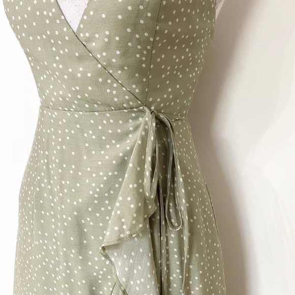 SELFIE LESLIE SAGE GREEN WHITE POLKA DOT SLEEVELESS RUFFLE WRAP DRESS - XS - Picture 6 of 10